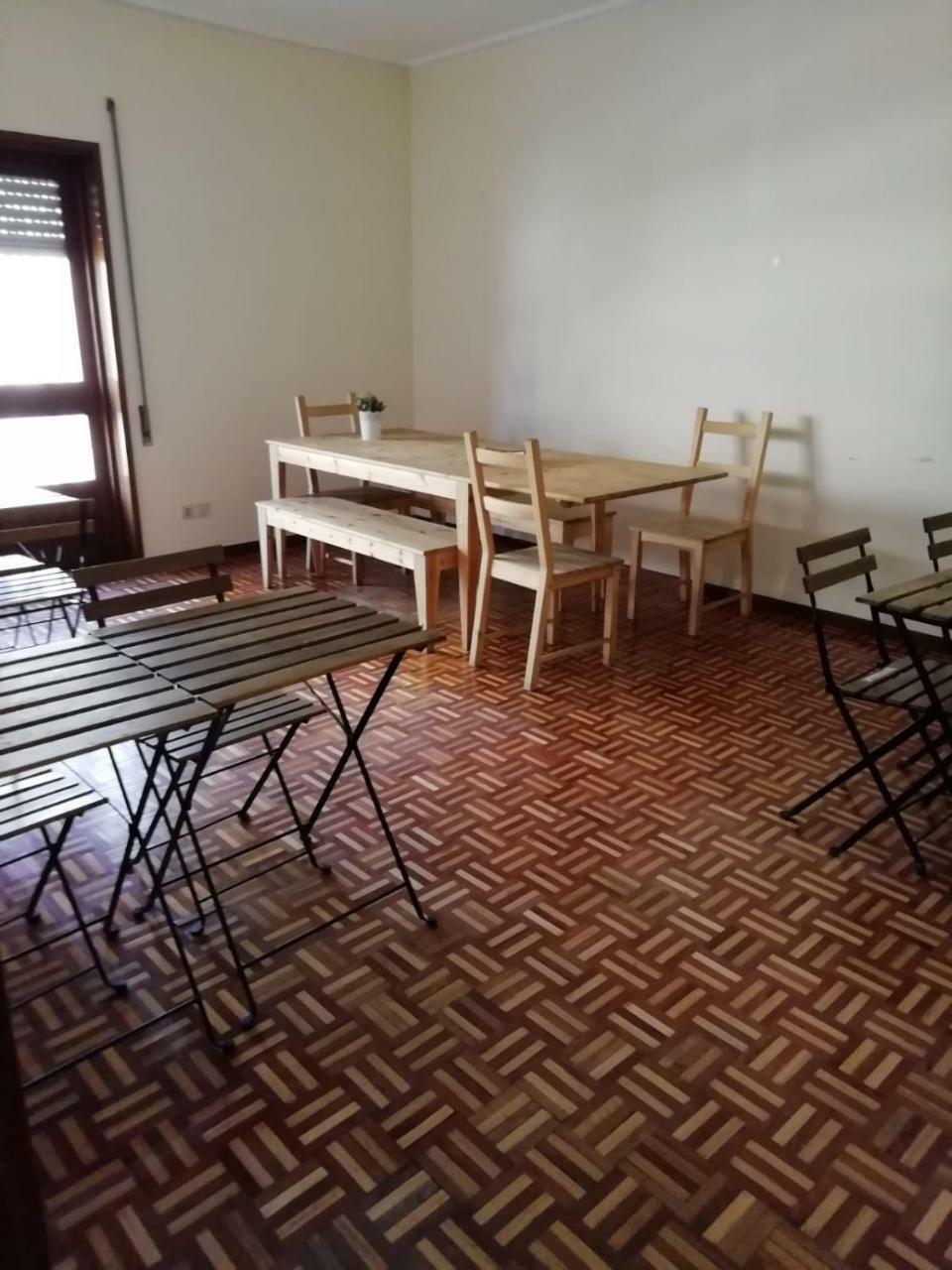 New Sport Hostel In Porto Luaran gambar