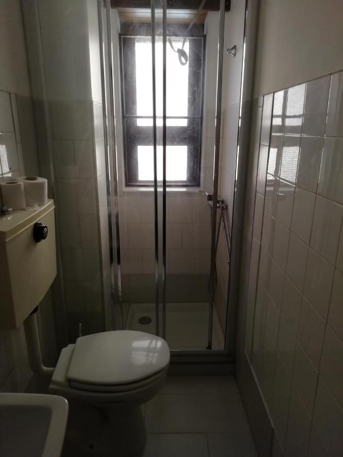 New Sport Hostel In Porto Luaran gambar