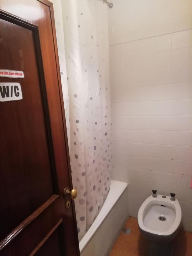 New Sport Hostel In Porto Luaran gambar
